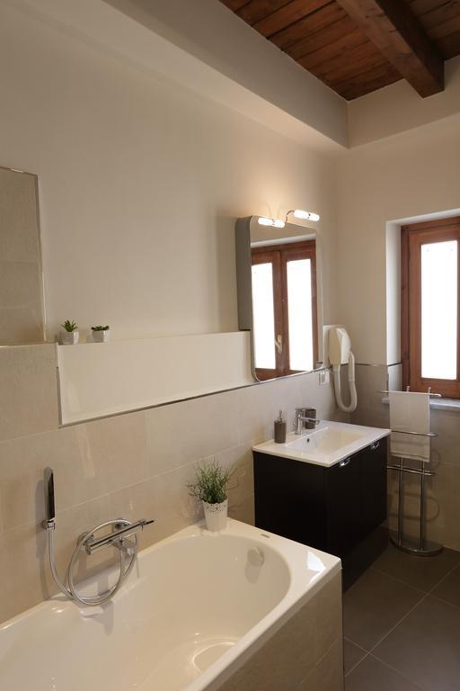 Apartment Papyri Palermo Luaran gambar