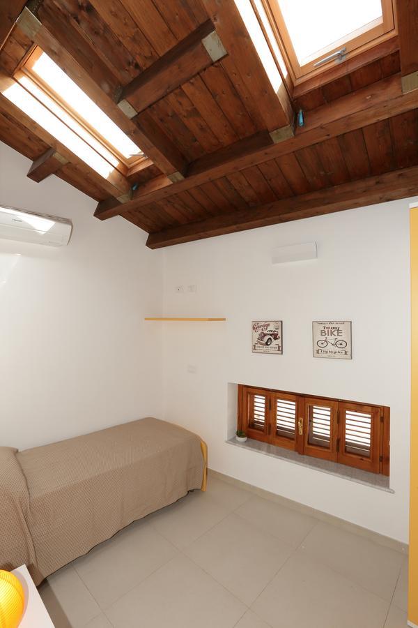 Apartment Papyri Palermo Luaran gambar